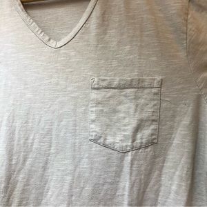 Men’s pocket tee, white